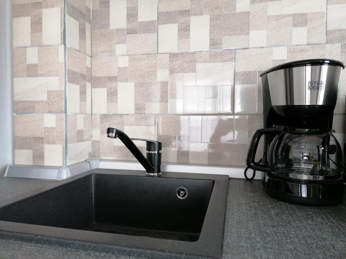 Ama Apartament Cu Terasa 50 Mp & Parcare Braşov Dış mekan fotoğraf