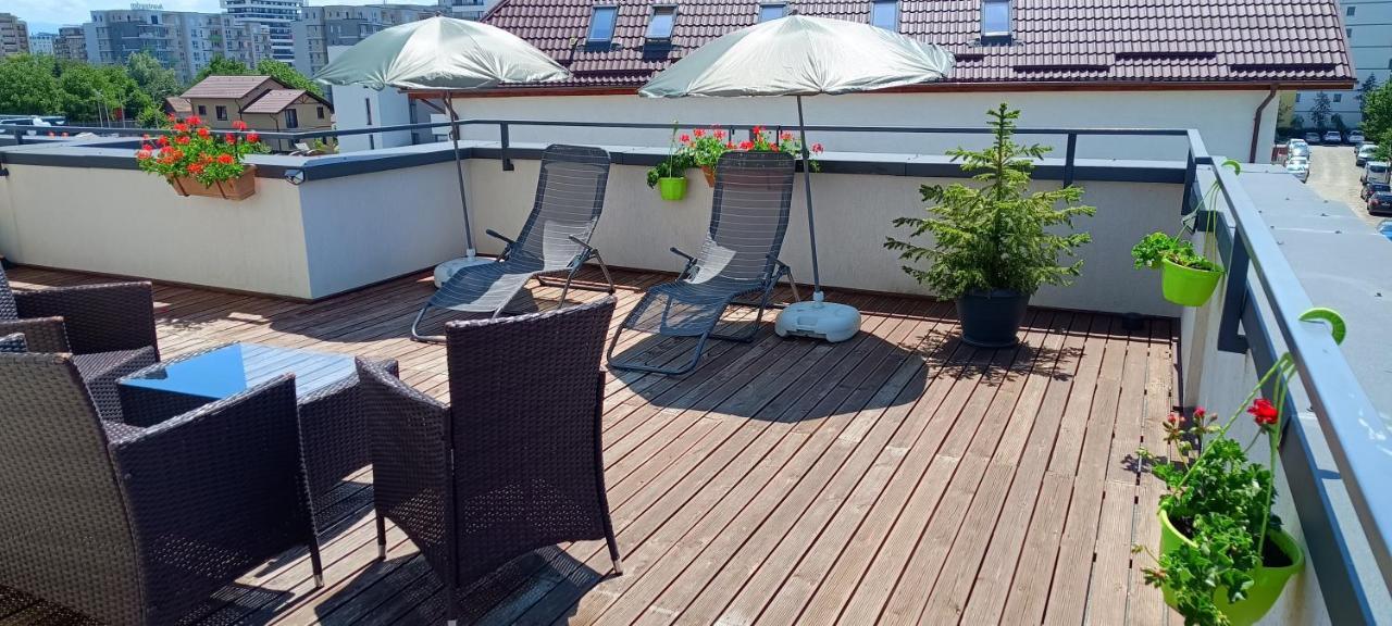 Ama Apartament Cu Terasa 50 Mp & Parcare Braşov Dış mekan fotoğraf